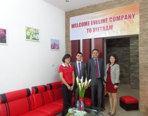 Đại diện hãng mỹ phẩm Eveline Ba Lan thăm thị trường Việt Nam