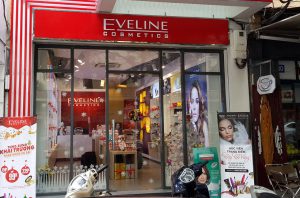 Eveline khuyến mãi nhân dịp khai trương showroom 12 Quán Sứ